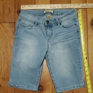 Blue Spice Denim Shorts Size 7 Strechy